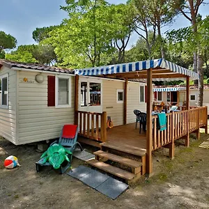 Campeggio Albatross Mobile Homes On Camping Waikiki, Lido di Jesolo