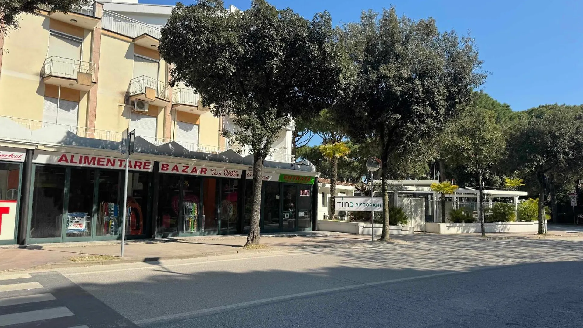 App4Rent Green - Family Apartment Lido di Jesolo 0*,  İtalya